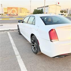 كرايسلر 300